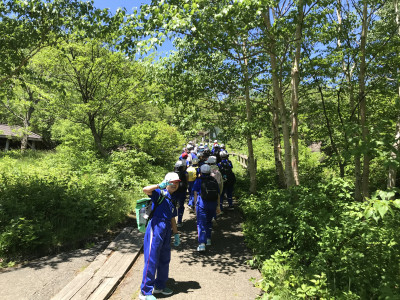 6981DA54-8B7D-403C-9569-E0ECA6A4E435