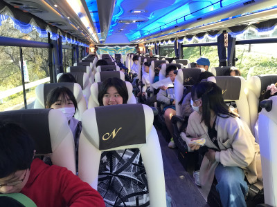 3E255A5D-5099-4926-B326-4F635E825F3C